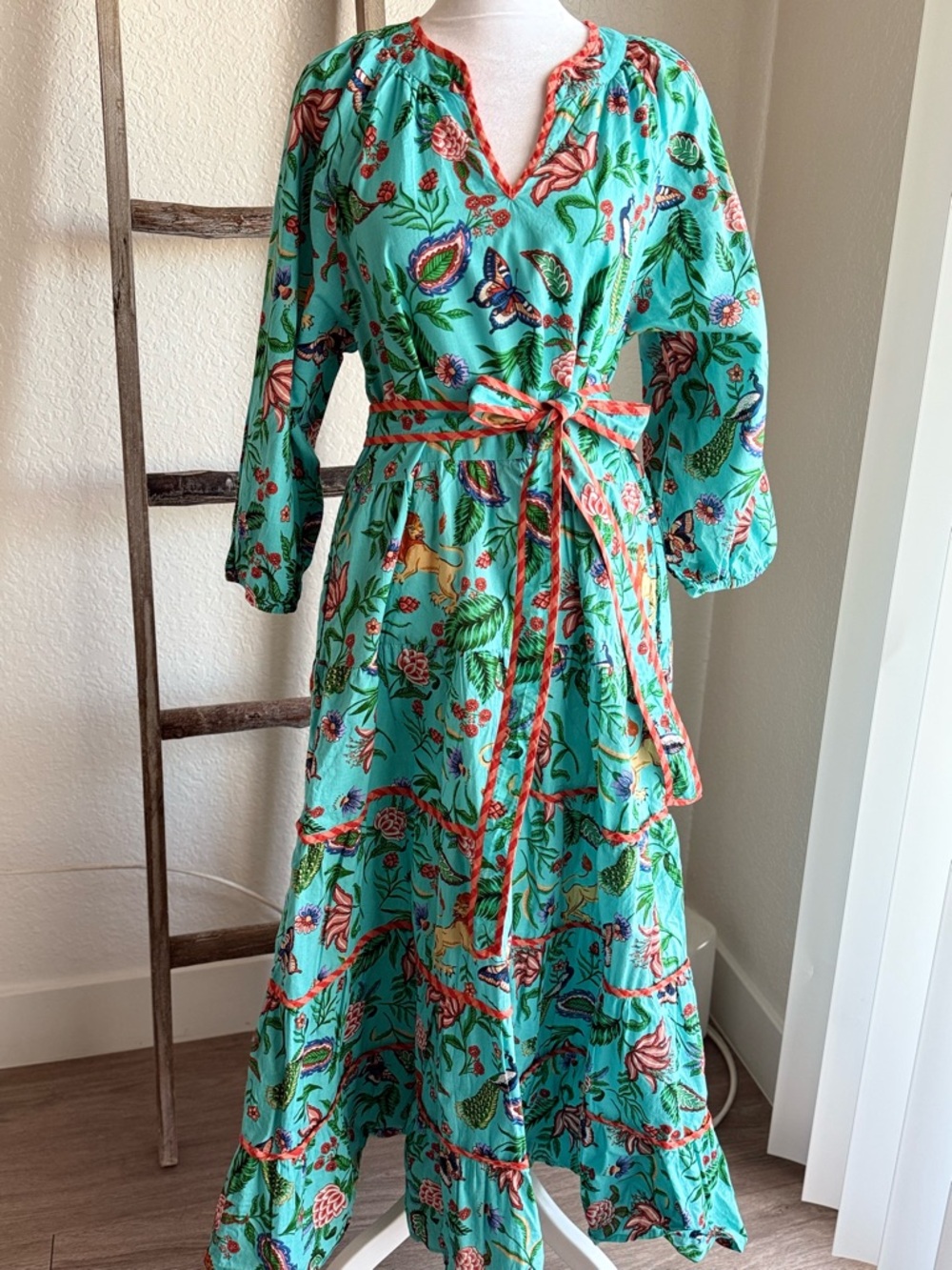 Printfresh Peacock 🦚 & Lions 🦁 Tiered Midi Dress
